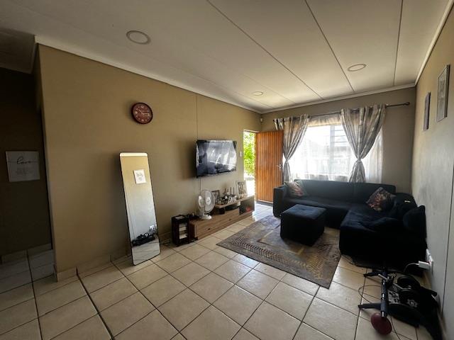 3 Bedroom Property for Sale in Blomanda Free State